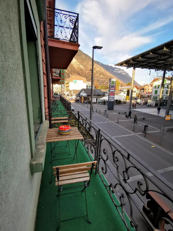 Downtown Hostel Интерлакен Экстерьер фото